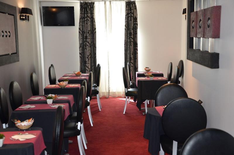 Logis Hotel Saint Martin Ορλεάνη Εξωτερικό φωτογραφία
