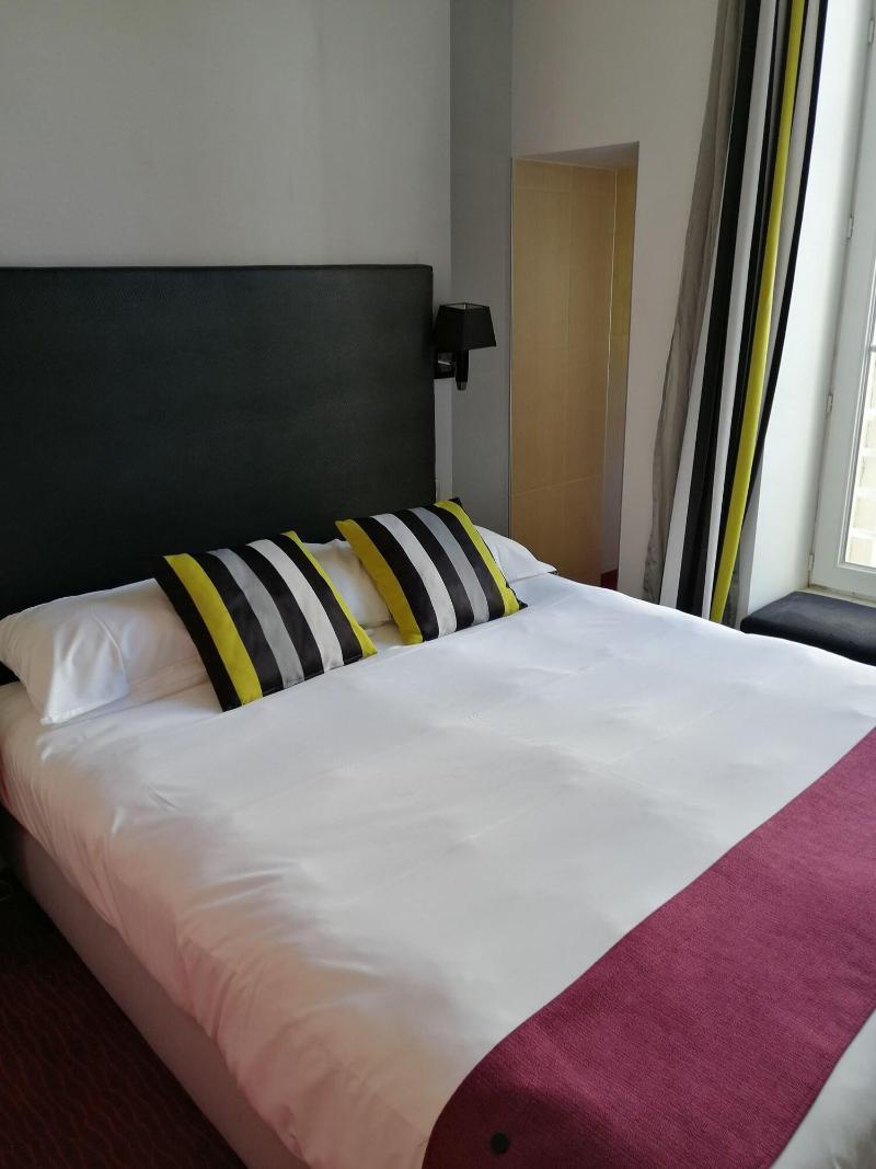 Logis Hotel Saint Martin Ορλεάνη Εξωτερικό φωτογραφία