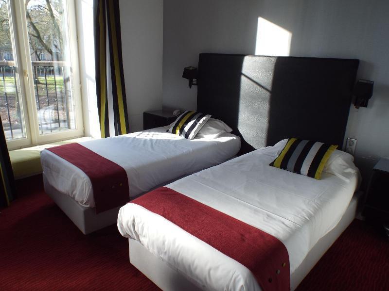 Logis Hotel Saint Martin Ορλεάνη Εξωτερικό φωτογραφία