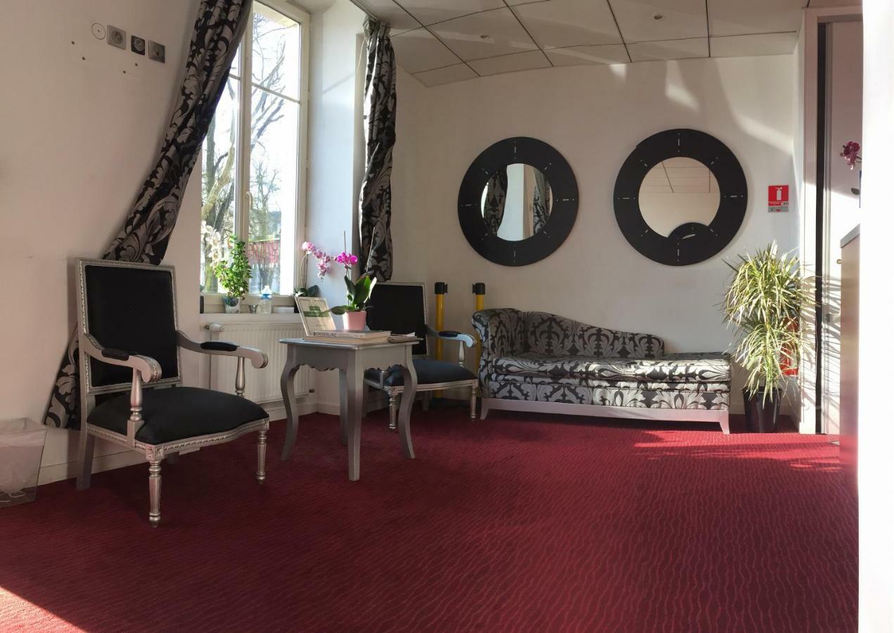 Logis Hotel Saint Martin Ορλεάνη Εξωτερικό φωτογραφία
